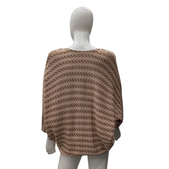 VTG Camille Cesari Women’s Sweater SZ M/L Cool Beaded Gold Buttons Short Sleeve - Picture 3 of 5